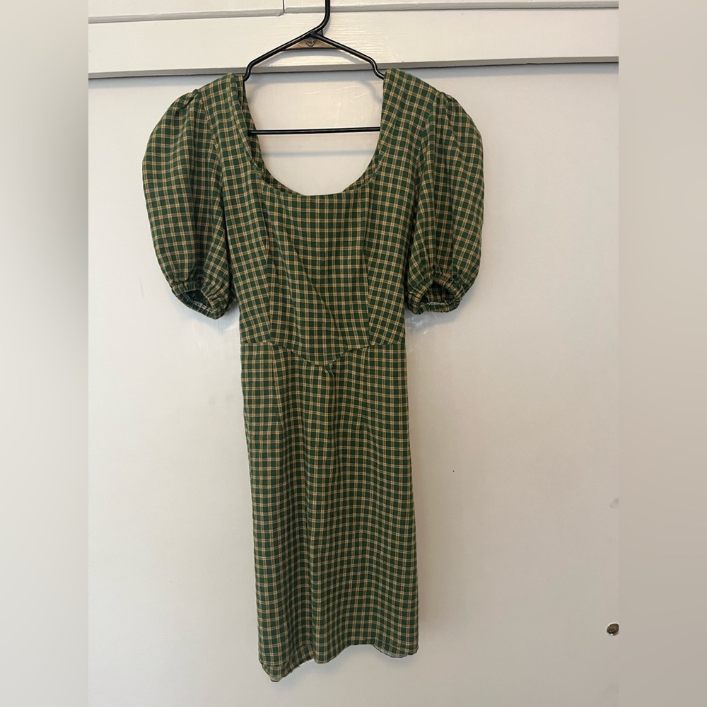 Plaid Dress 🛹✊